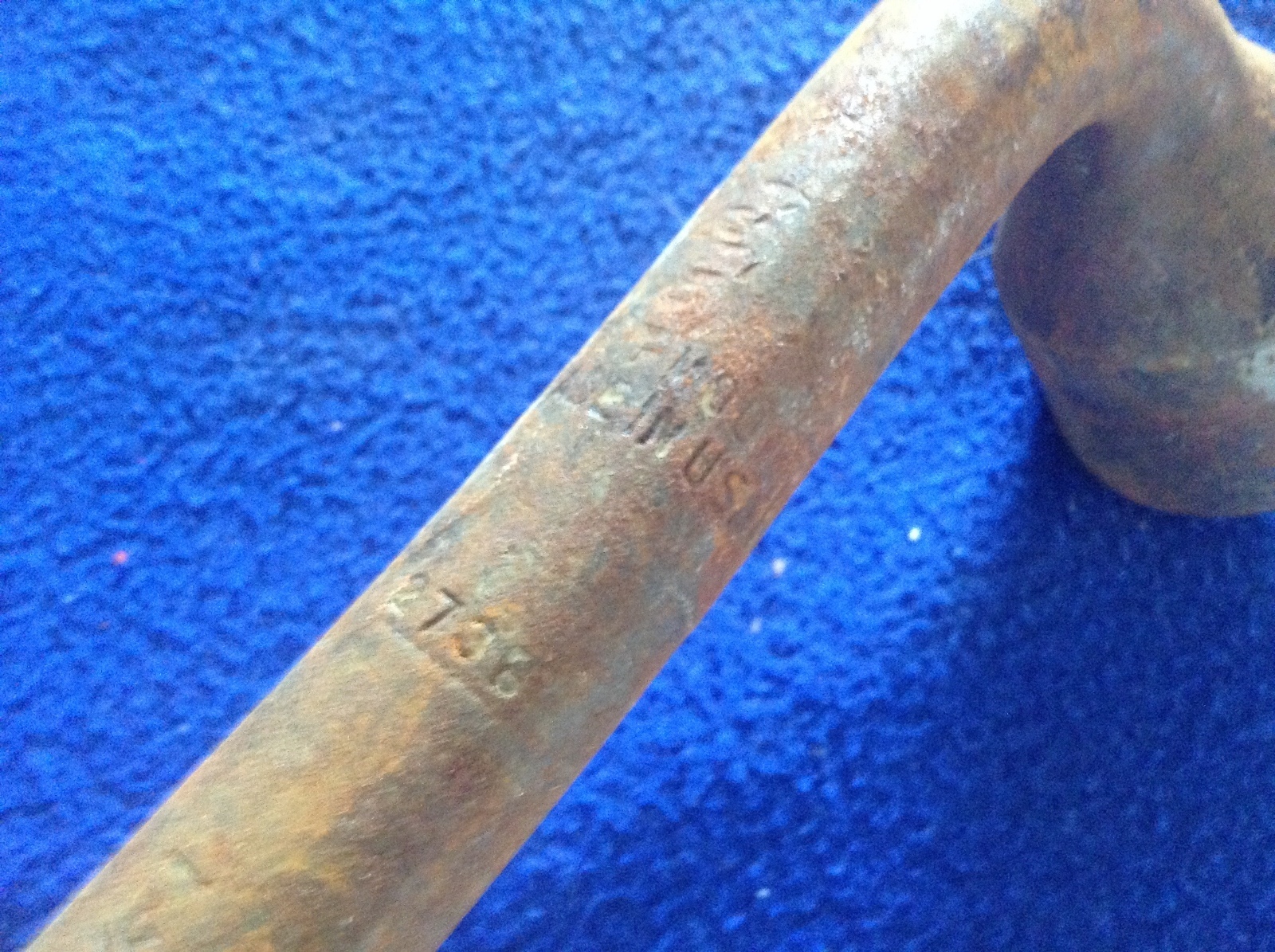 USA 2735 Lug Wrench