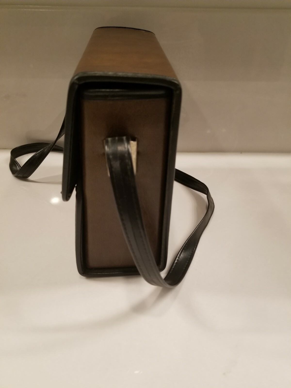 Bushnell Binoculars With Case 3K