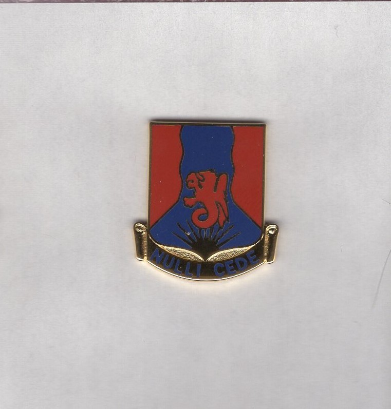 249th Field Artillery FA crest DUI clutchback c/b badge V-21