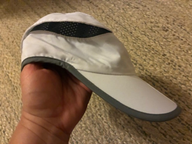 EUC Sunday Afternoons foldable vented running hiking cap white size L