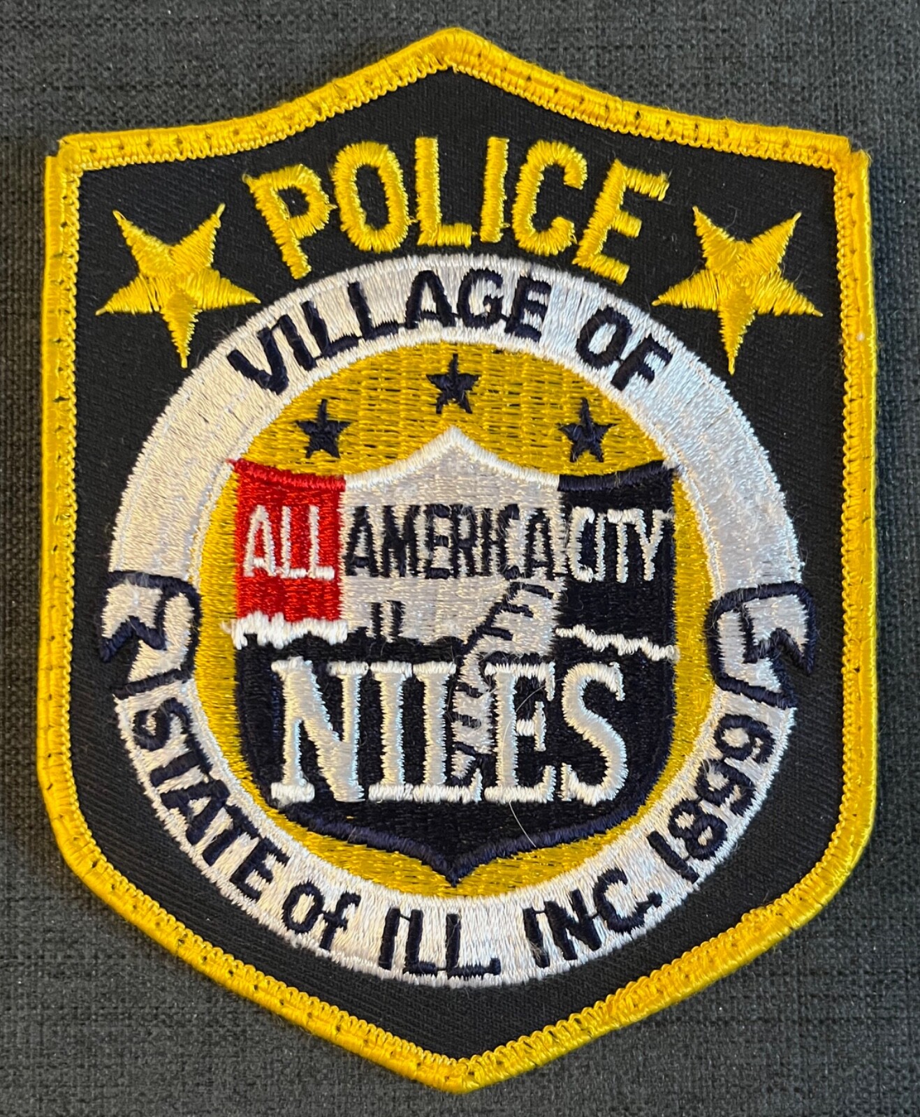 Niles Illinois IL Police Shoulder Patch Uniform Removed Vintage