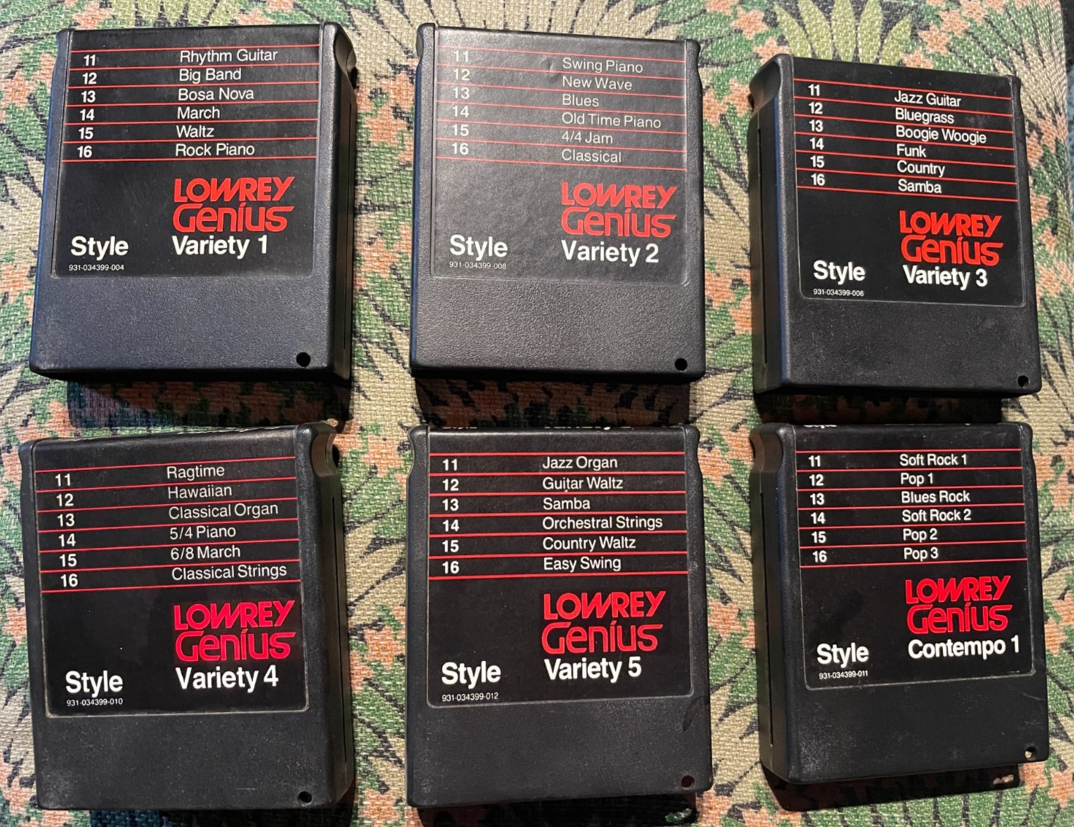 Lowrey Genius Organ Cartridge / Tone Cartridges - Lot Of 6!