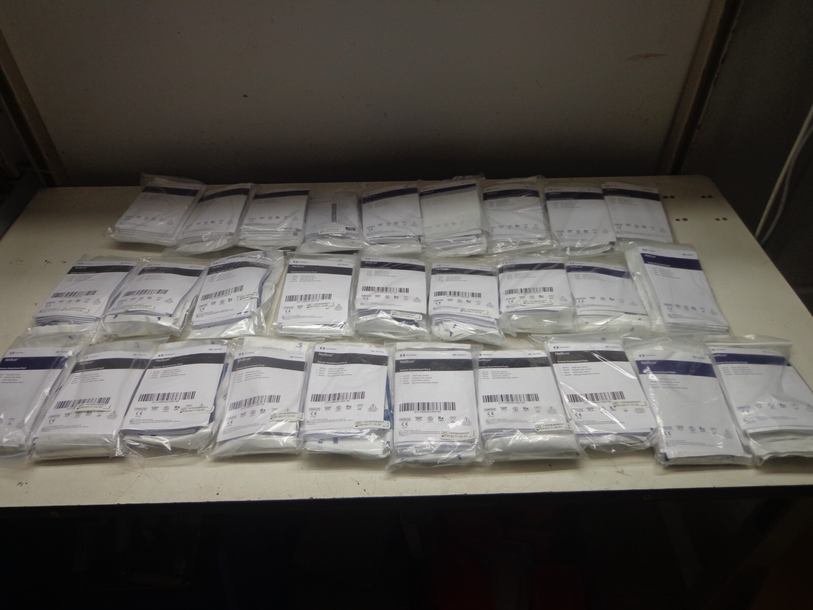 Box of Nellcor MAXPACI See Pictures Spo2 Sensor Pack