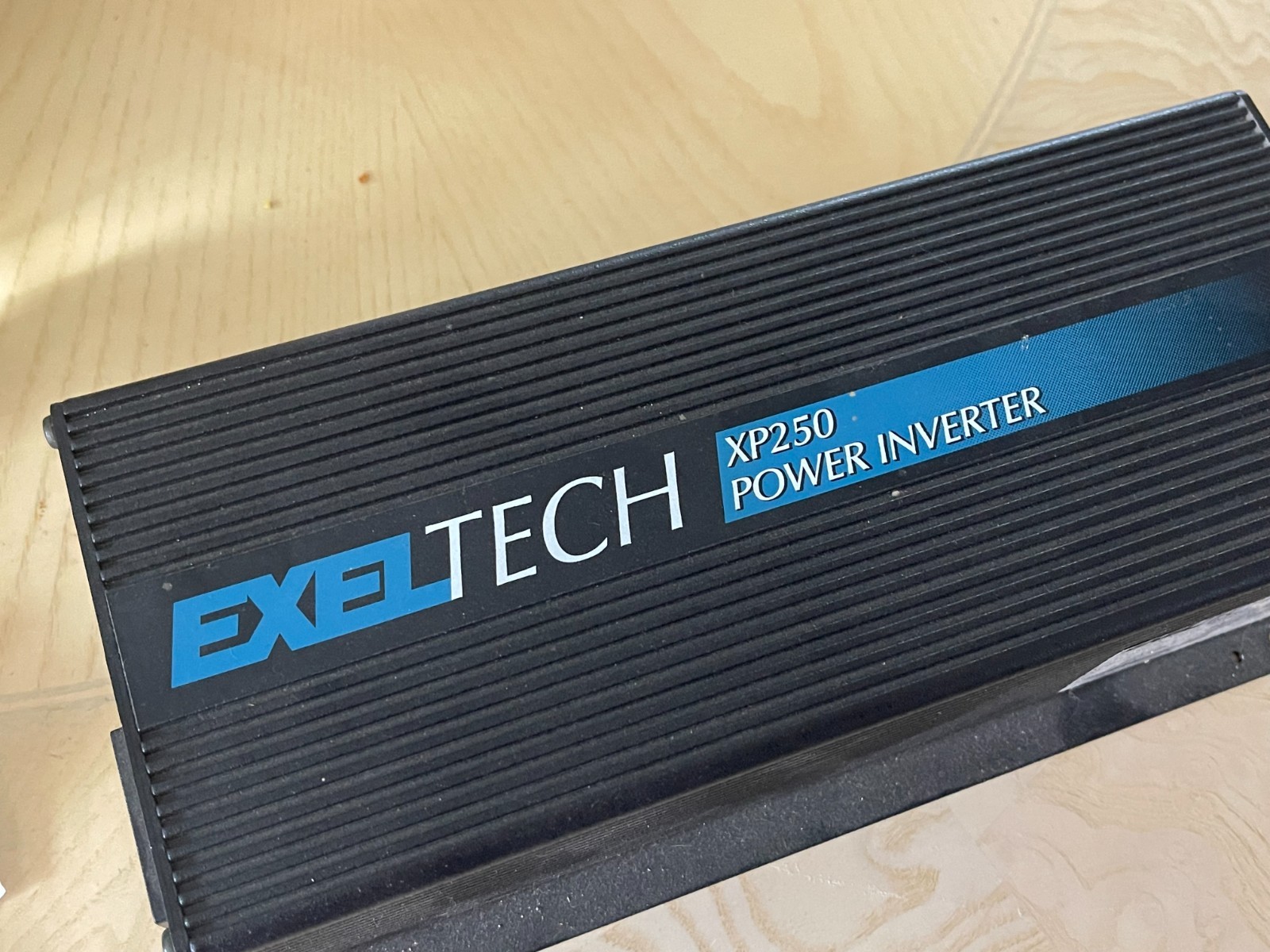 ExelTech XP250 Power Inverter, XP2-3-1-5-1