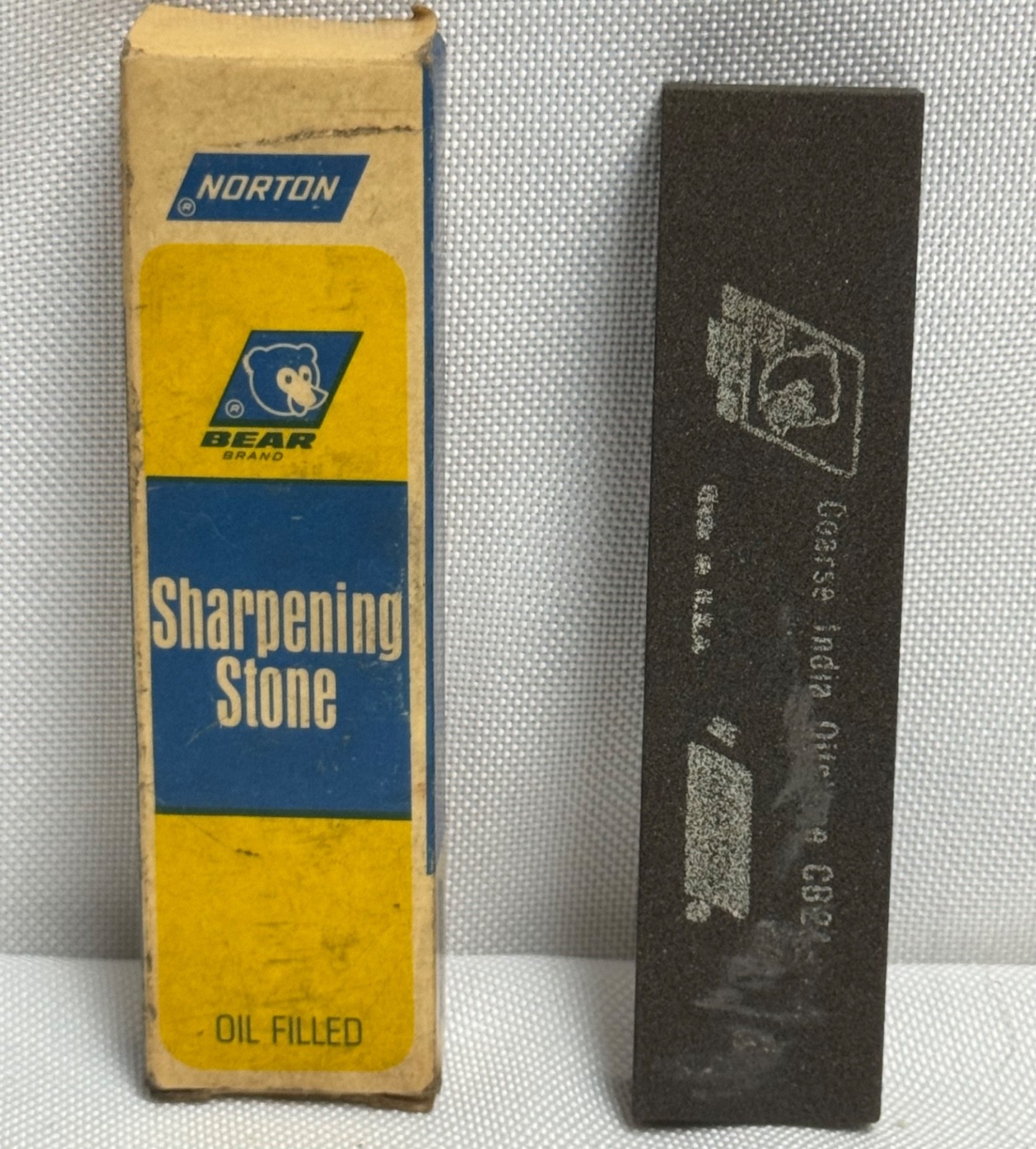 Norton Bear Brand Sharpening Stone COARSE India Oilstone Oil Filled Made in USA