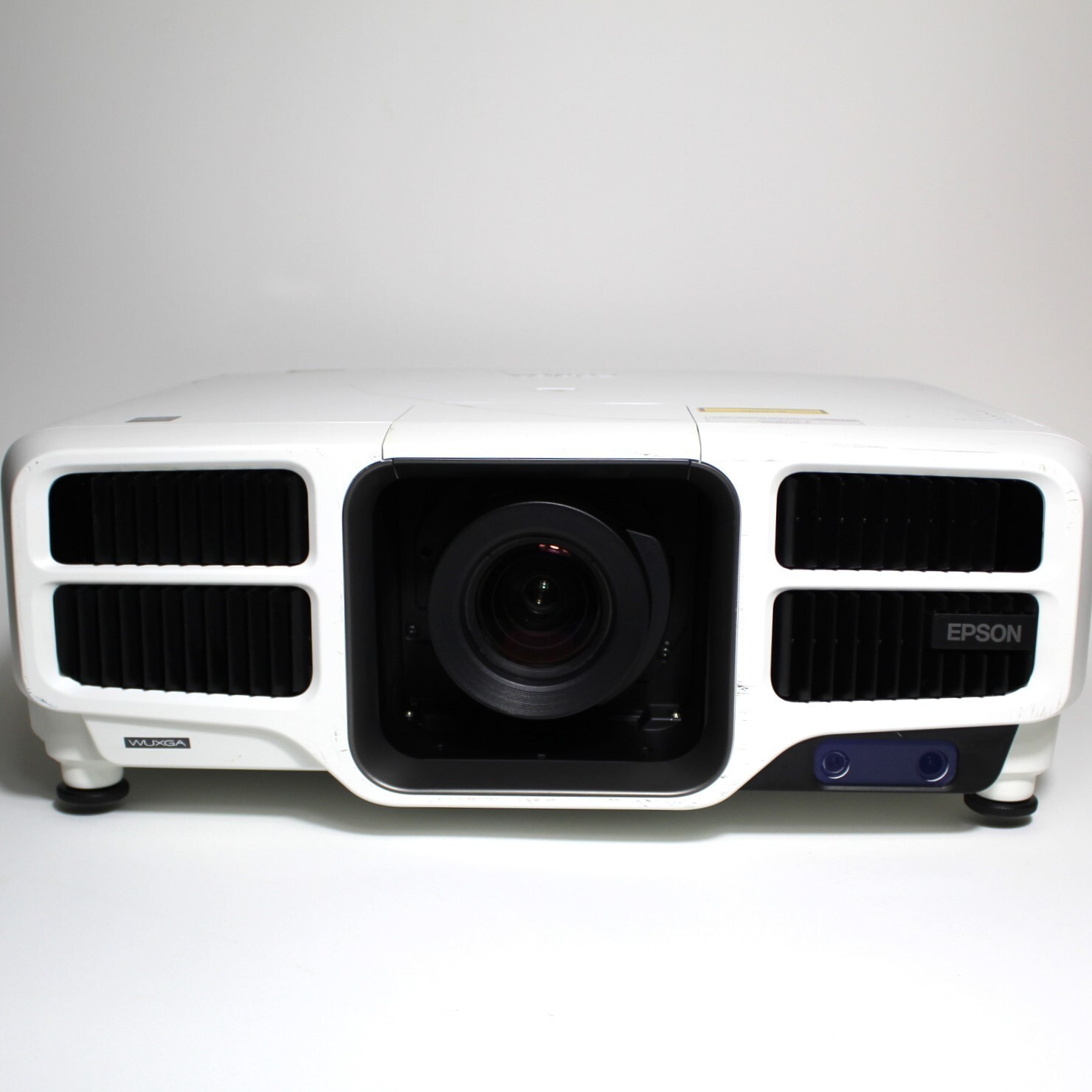 4K Epson Pro L1200U Lumens Laser Projector - 21495 Hours *READ*