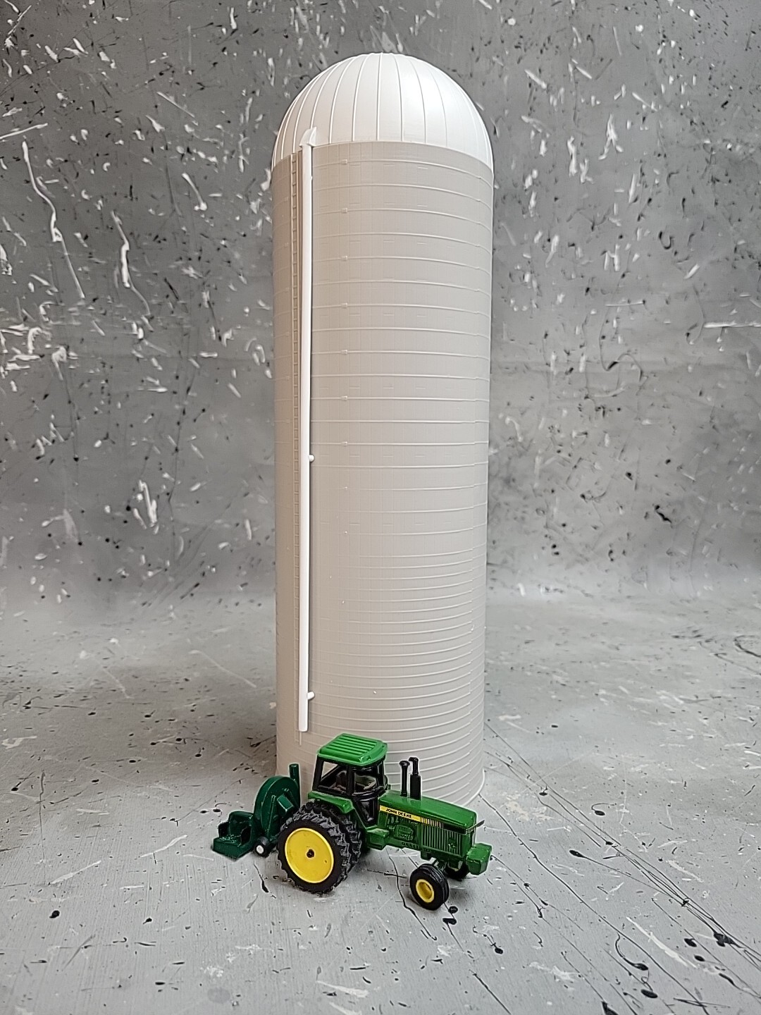 1/64 Custom Plastic scratch built 20x60 White Stave Silo