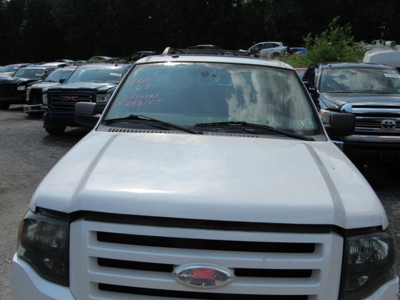 EXPEDITON 2009 Glove Box 1058528