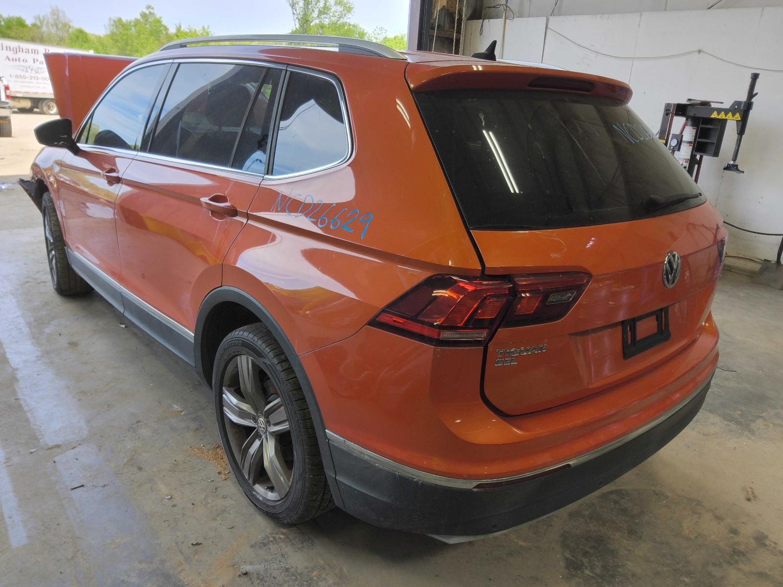 Used Battery Tray fits: 2018 Volkswagen Tiguan  Grade A
