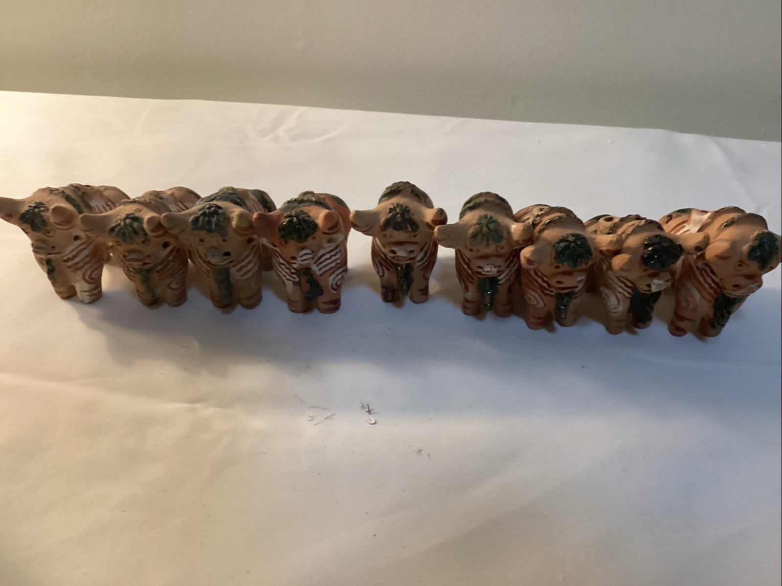 Eppa Peru Artesian Hand Painted Bulls