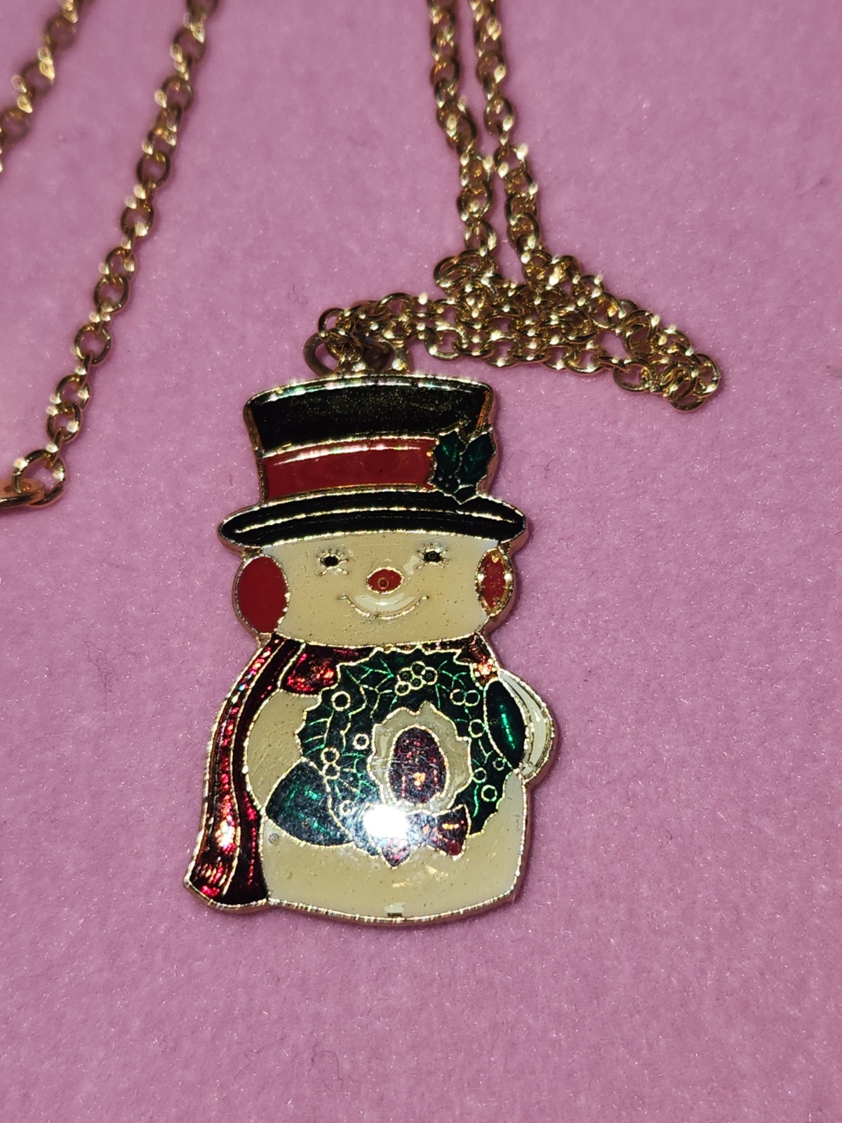 Mistletoe On hat Frosty Snowman Pear Wreath Christmas Festive Necklace Rare