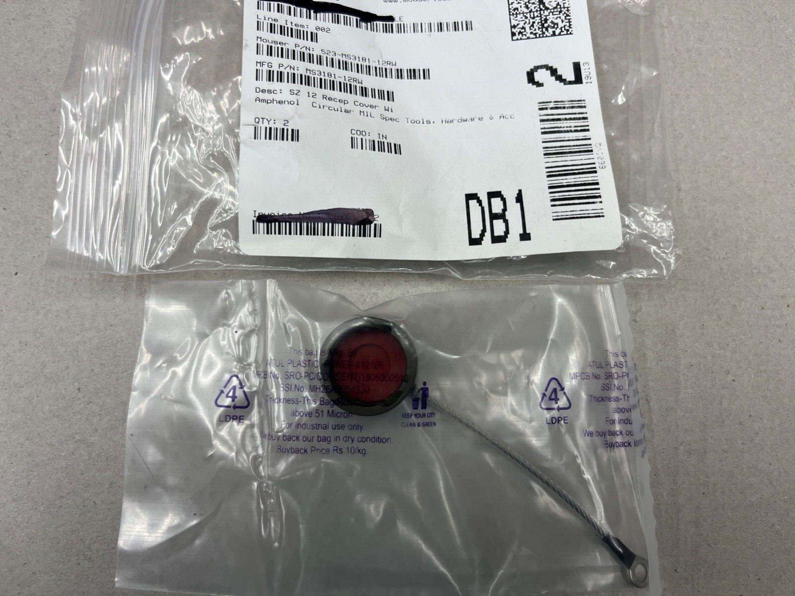 Amphenol MS3181-12RW Receptacle Dust Cover with Wire Chain Circular MIL-SPEC NEW