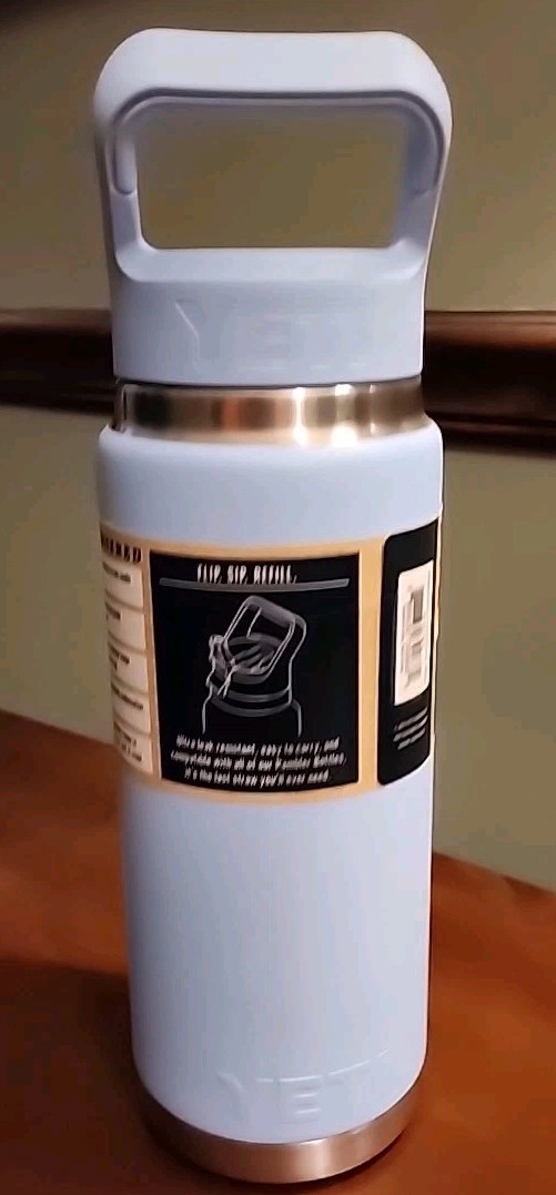 Yeti Rambler 26oz Bottle Stainless Steel Big Sky Blue Retired Color - New
