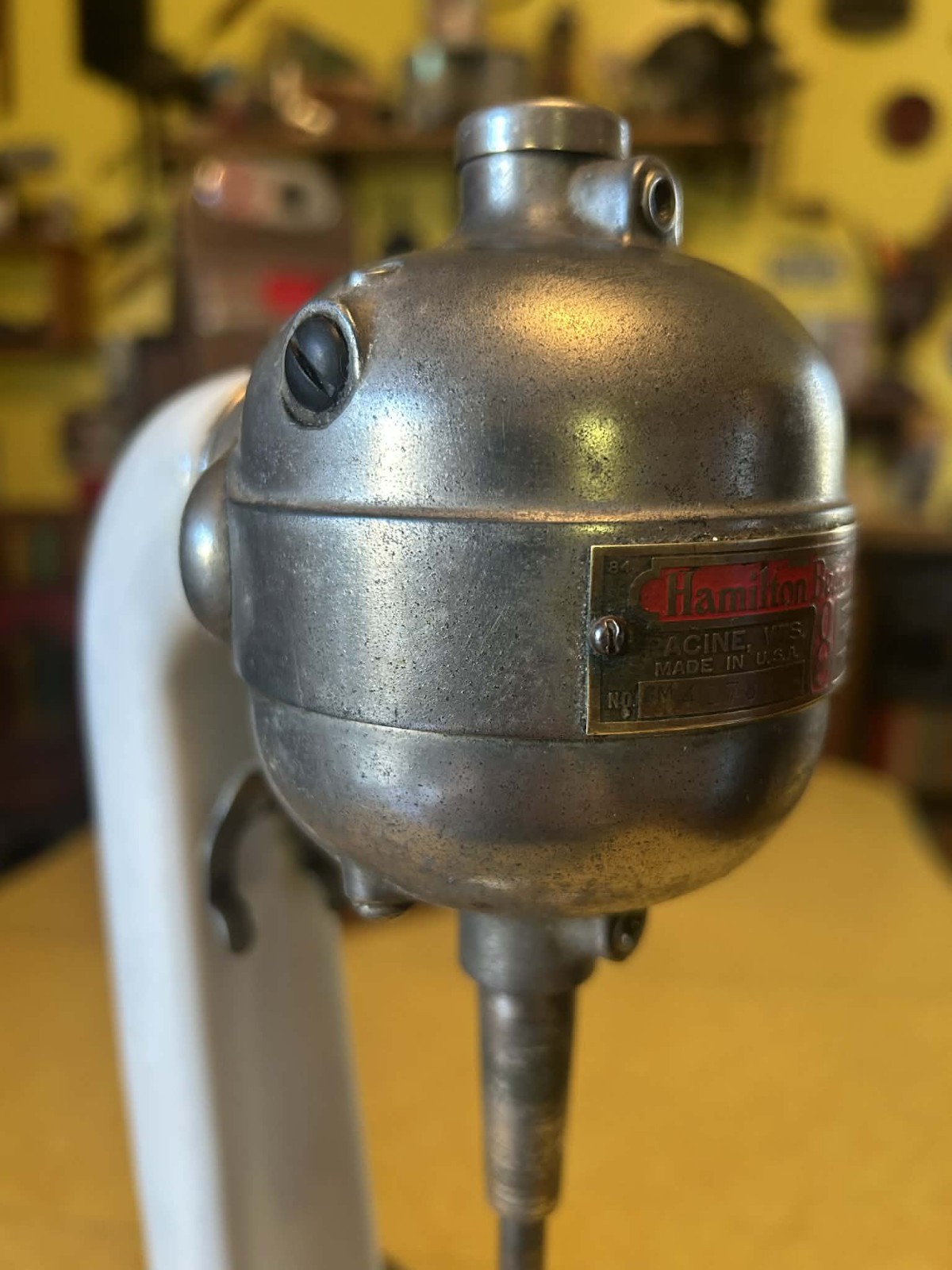 Vintage Hamilton Beach Milkshake Malt Mixer No. 8 With Original Cup