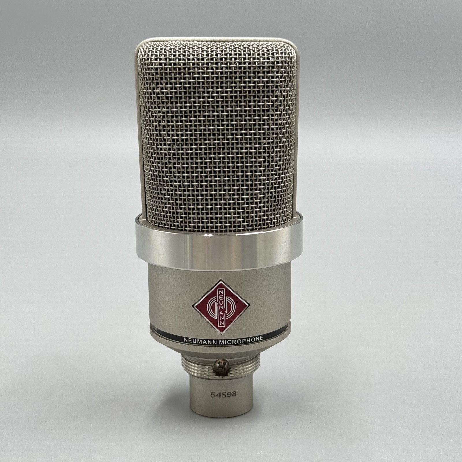 TLM 102 Neumann Large Diaphragm Condenser Microphone Studio Set Shockmount