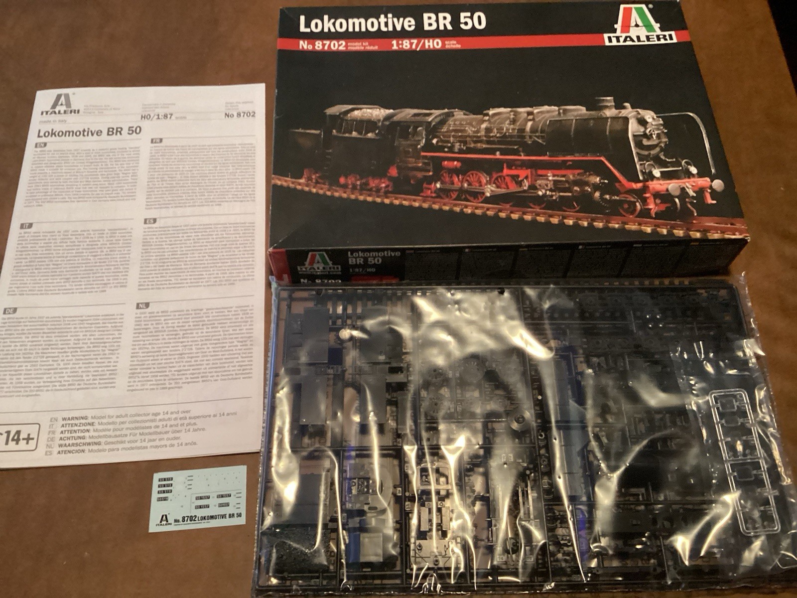 Italeri  #8702 Lokomotive BR50 1:87 /HO Scale