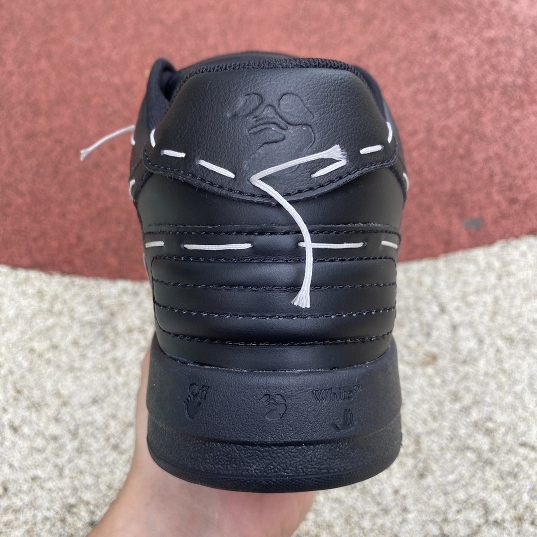 OFF-WHITE Out of Ofhce Black