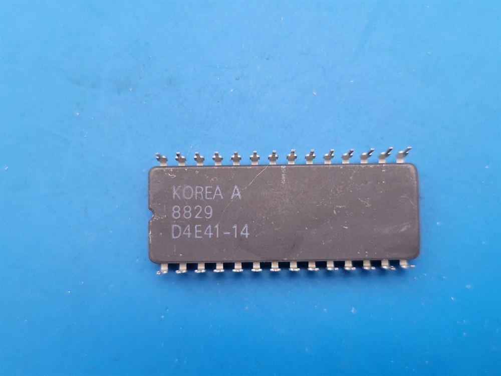 New (8pcs) D2764A2 INTEL IC Programmable