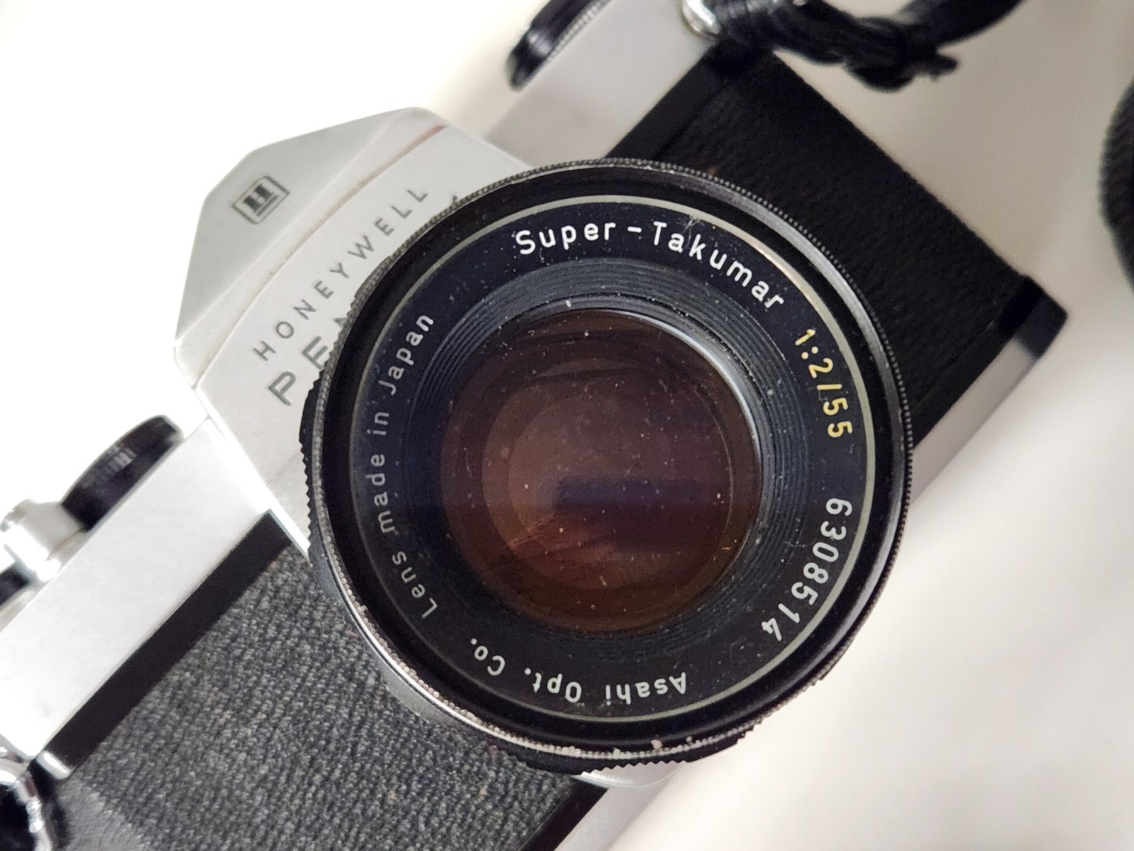 Honeywell Pentax SP 500 Camera with 2 Extra Lenses & Flash