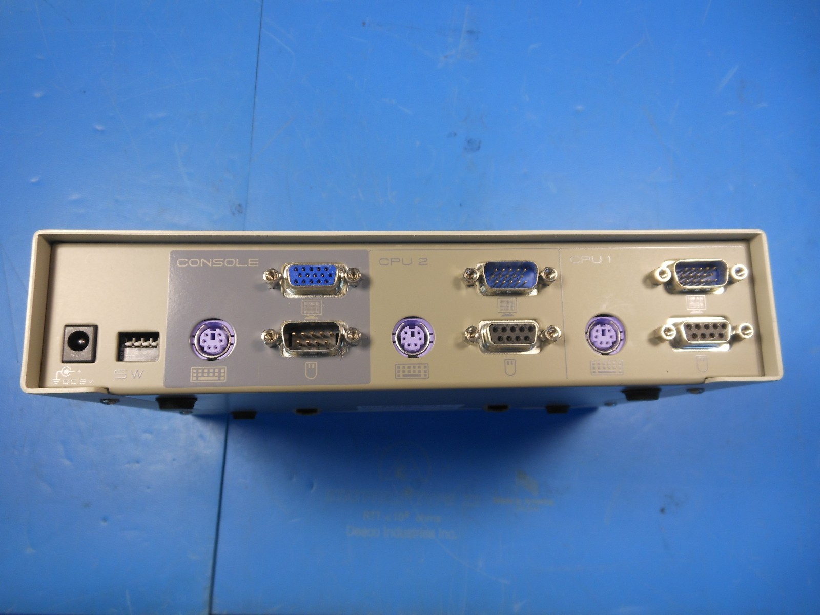 LINKSYS PROCONNECT 2-STATION CPU SWITCH SVIEW02