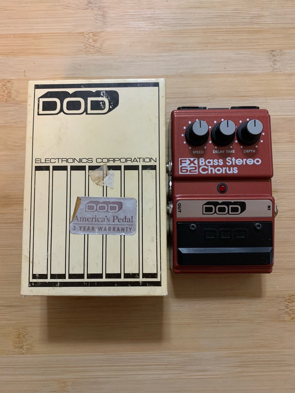 DOD FX62 Bass Stereo Chorus Guitar Pedal
