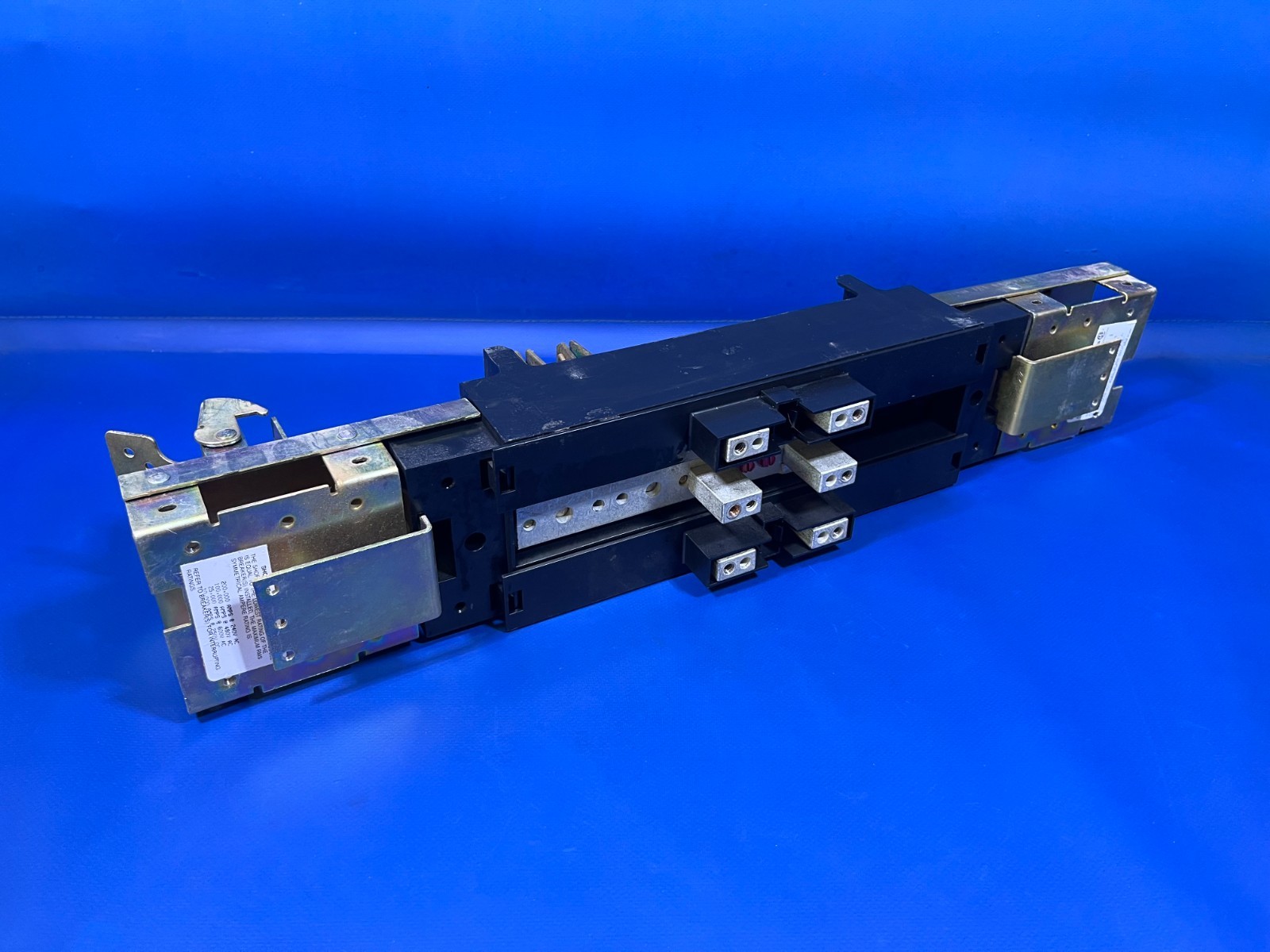 GE SPECTRA SERIES AMC6FJ 500A 600V 6P BREAKER MODULE