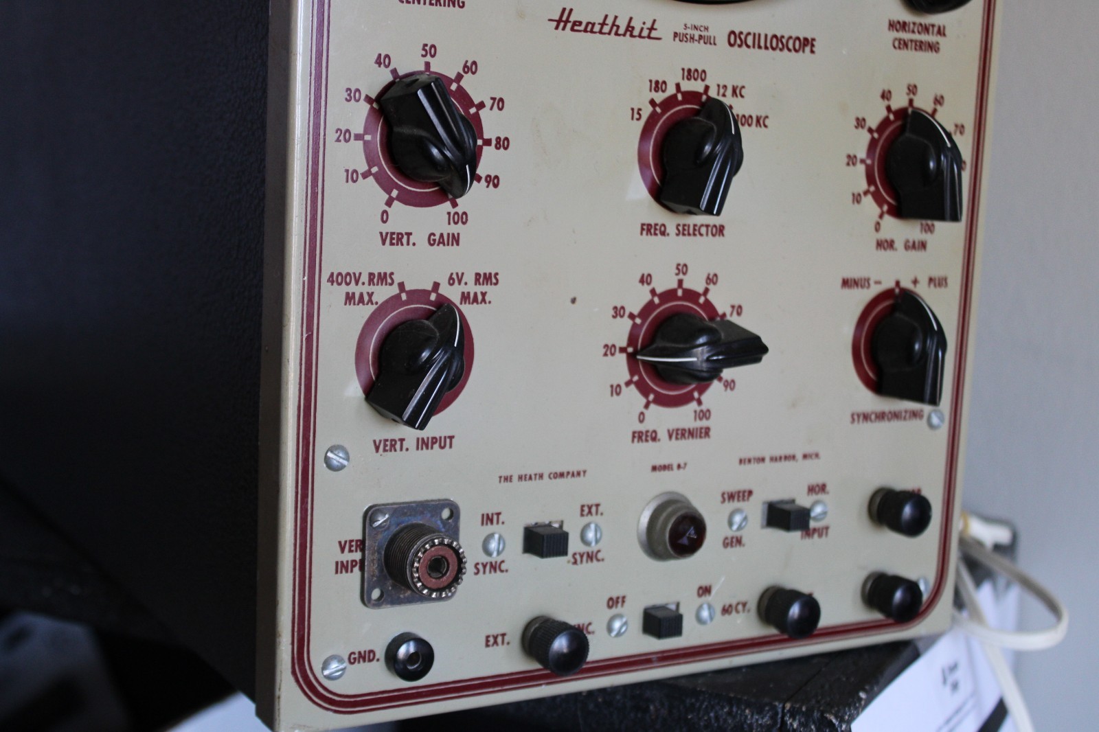 Vintage 1950 Heathkit O-7 Oscilloscope Powers On