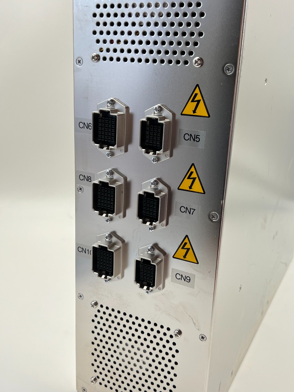 YASKAWA XU-BCD2081D ROBOT CONTROLLER APPLIED MATERIALS 0190-14741 AMAT LM DRIVER