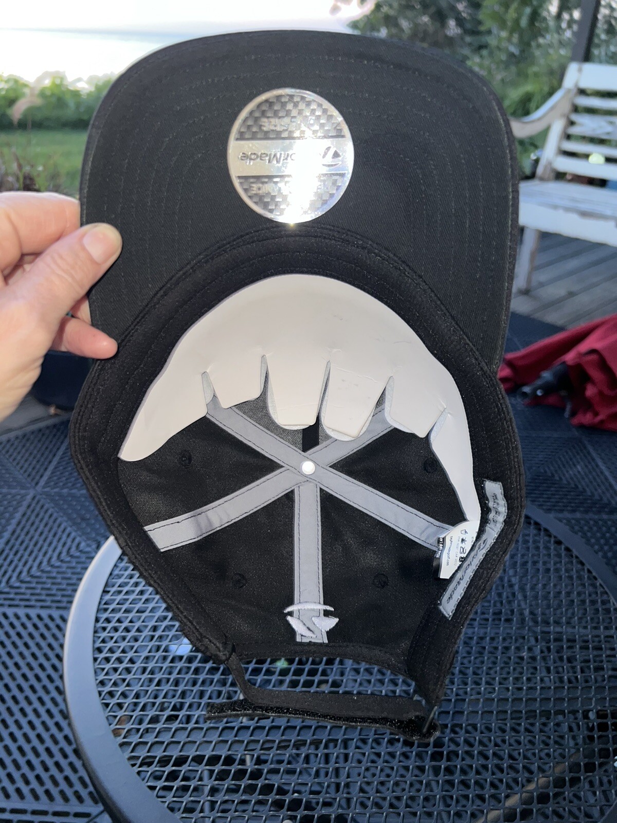 Taylormade White Letters on Black Hat Cap Hook Loop Taylormade Performance Lt wt