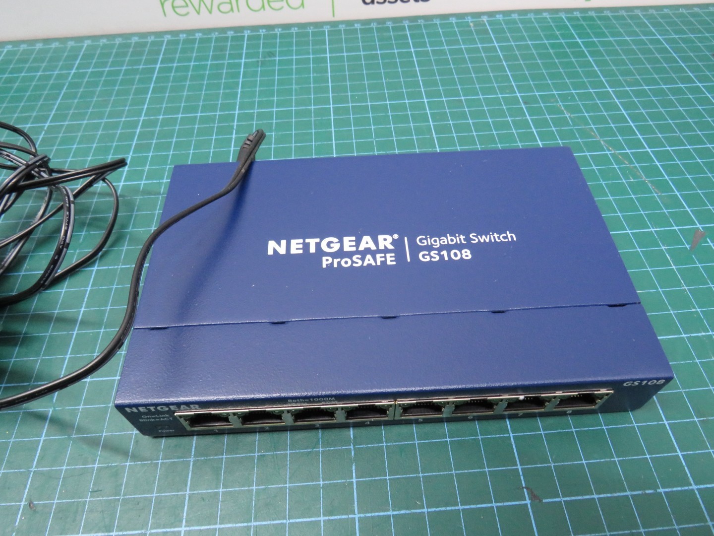 Netgear Pro Safe 8-Port Gigabit Switch GS108V4