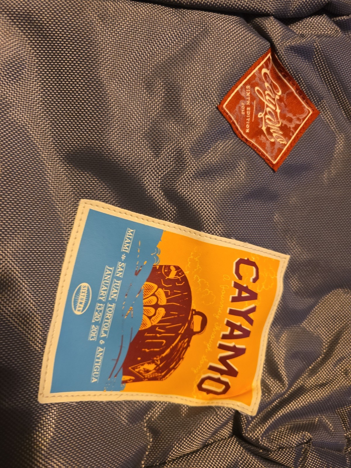 CAYAMO Commuter Messenger Gray Bag