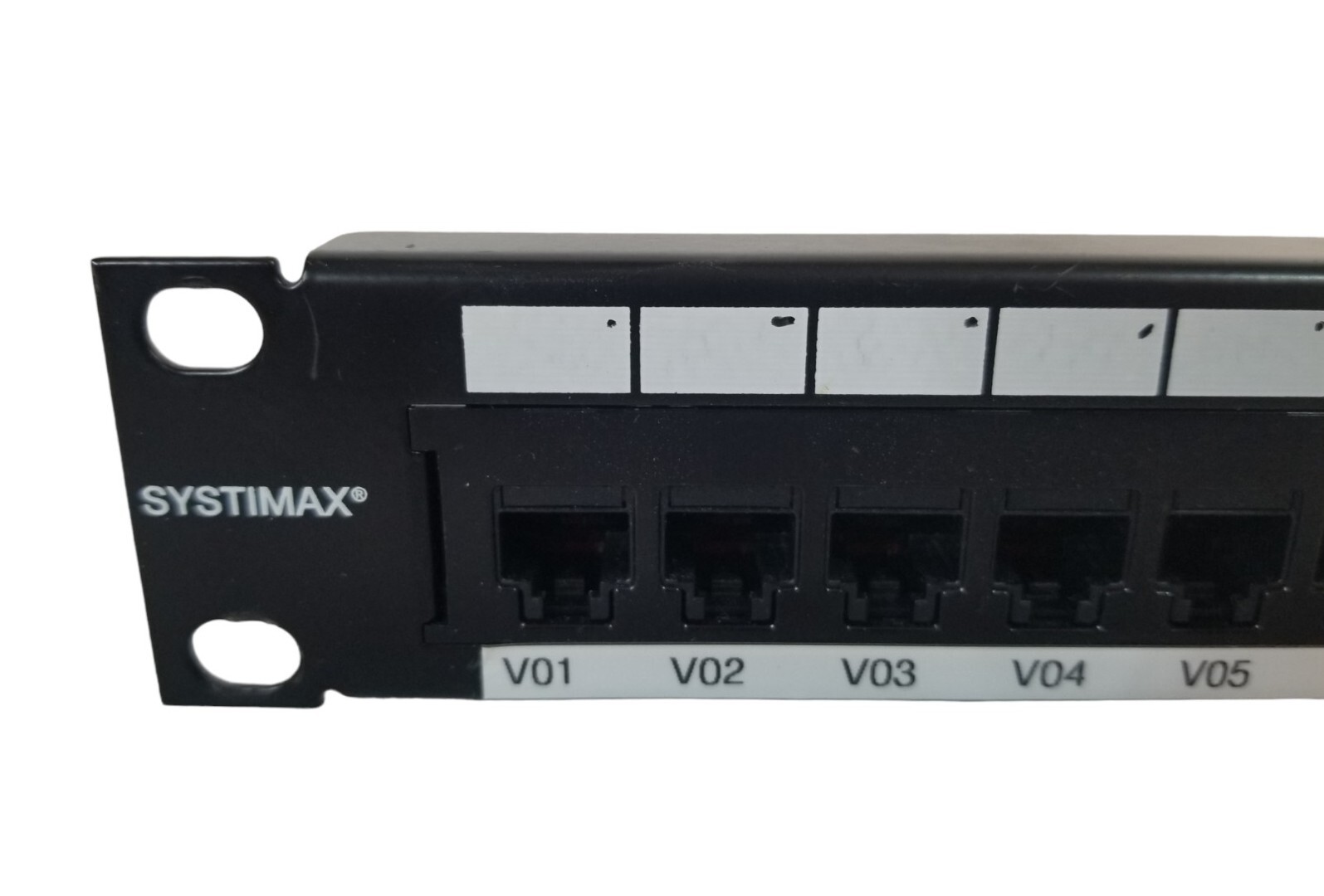 SYSTIMAX COMMSCOPE PATCH PANEL CAT.6 RACK MOUNT 1100 24-PORT