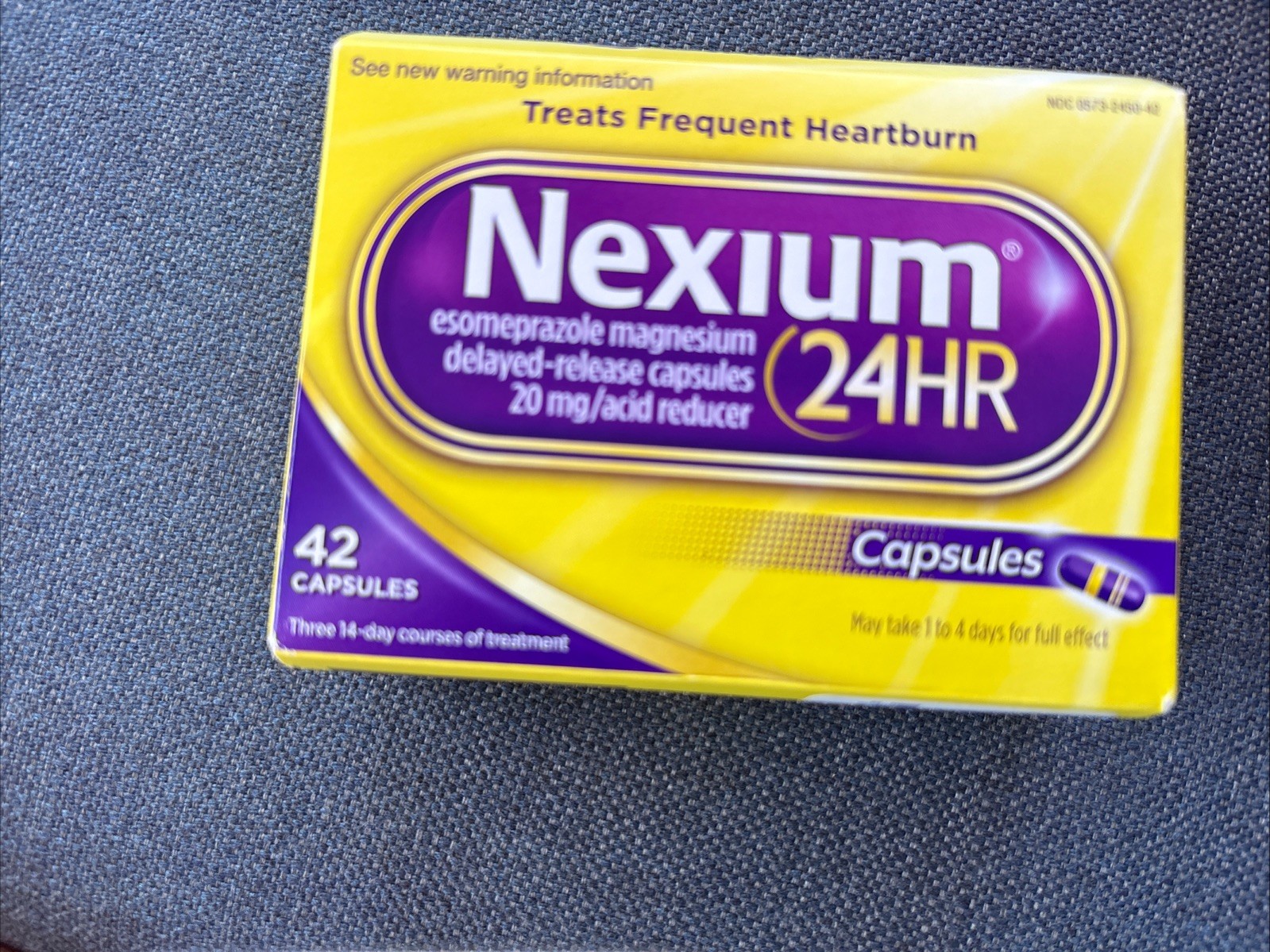 Nexium 24HR Acid Reducer Capsules for Heartburn Relief - 42 Count EXP 2028