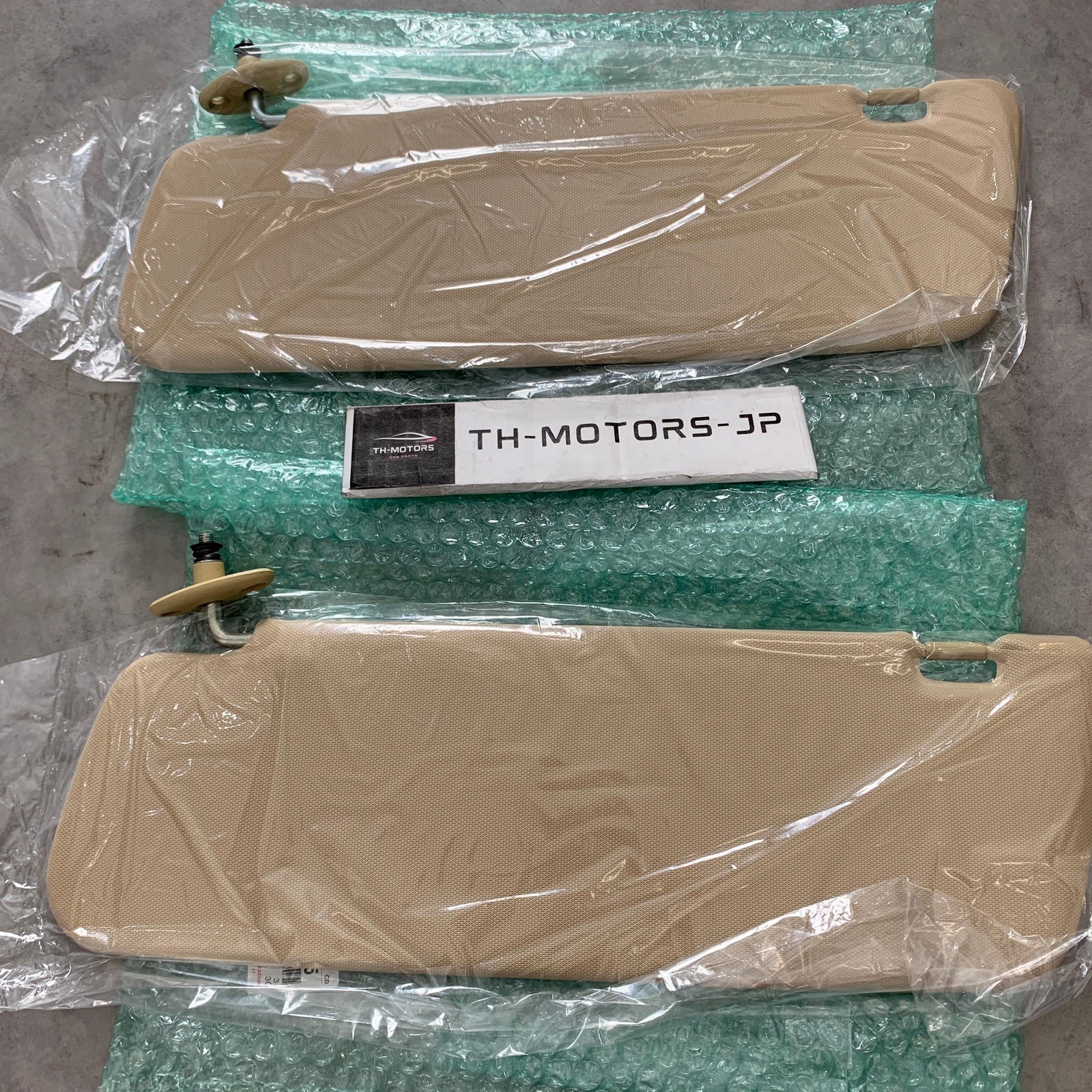 TOYOTA Genuine Pickup Truck Sunvisor Tan Beige LH & RH Set 74310-89109-05 x2