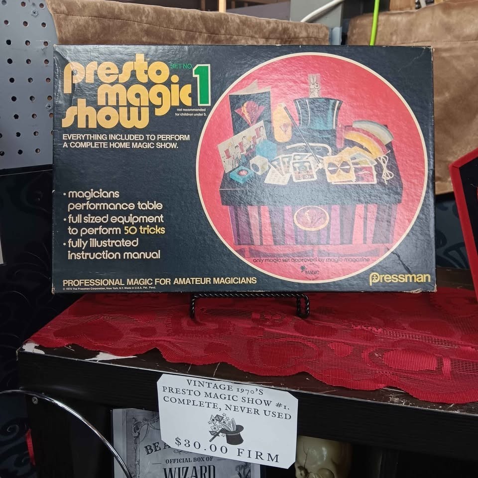 Pressman Magic Show No #1 1970s collectible.
