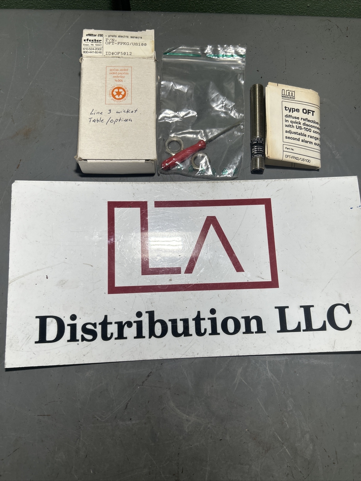 NEW IN BOX IFM Efector OF5037 Sensor OFT-FPKG/US-100