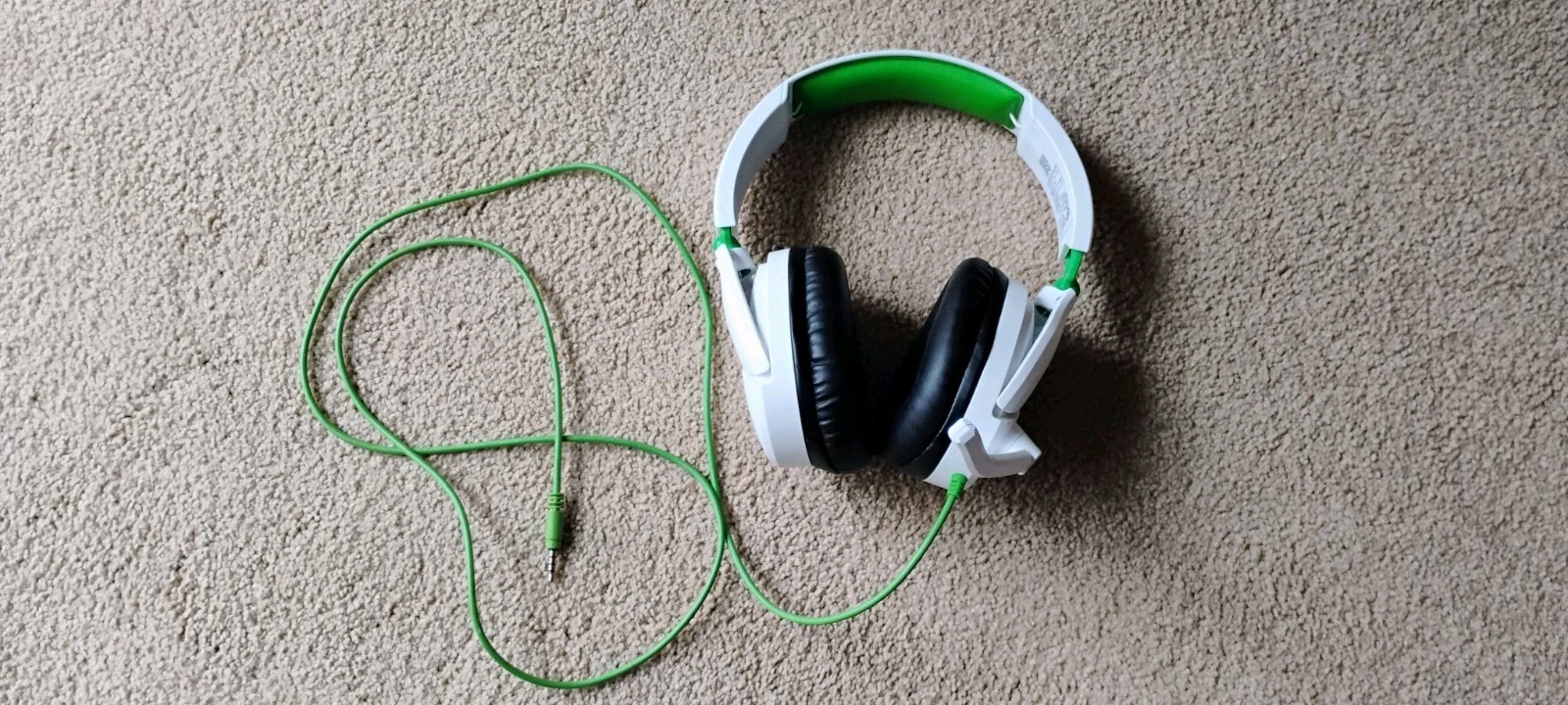Turtle Beach Reacon 70 Xbox Headset (Broken Microphone BUT Sound Still Works)
