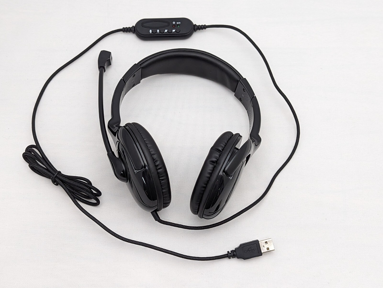 Anywhere Cart USB Headset / Headphones with Microphone (inline controls) Black