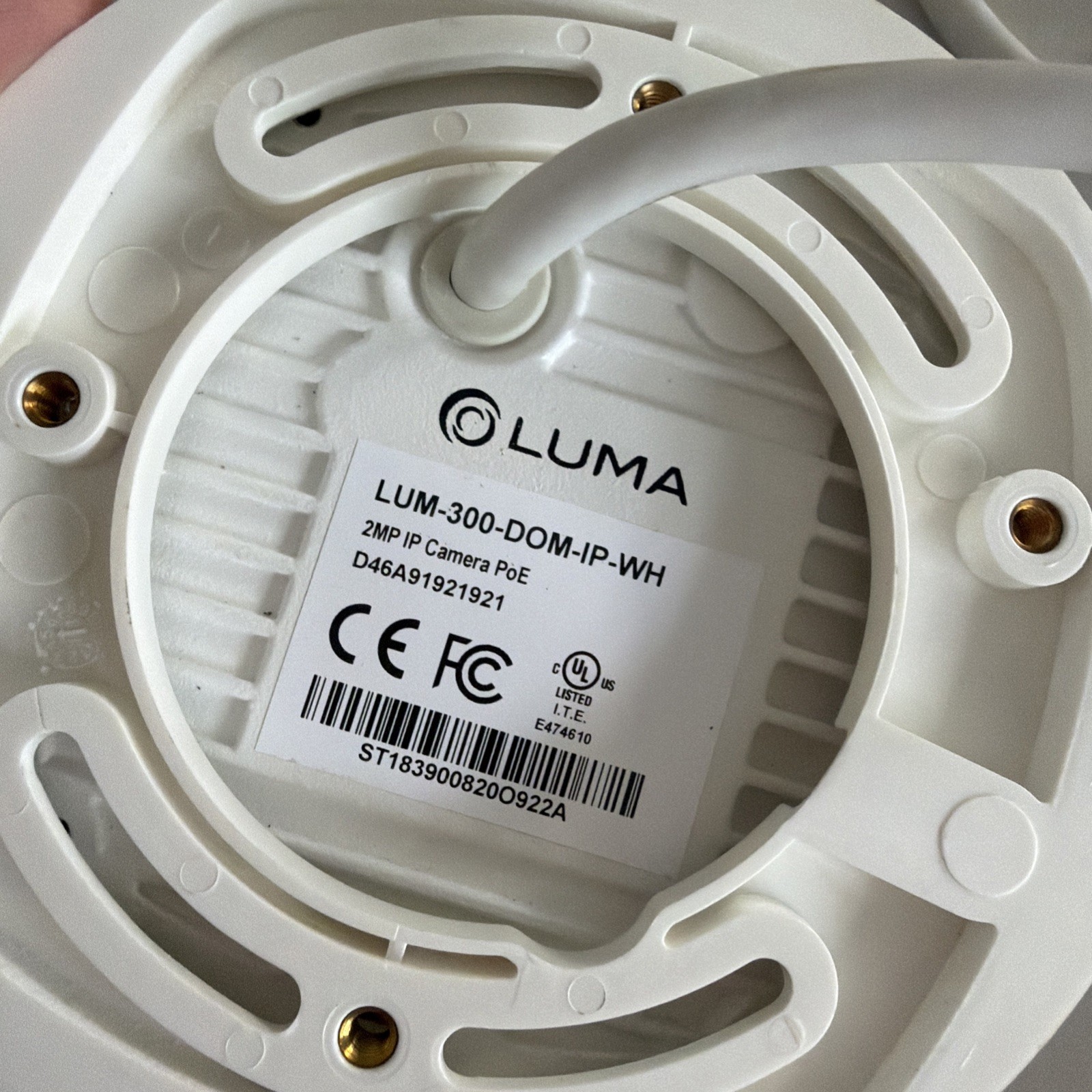 Luma 2MP IP Camera ￼LUM-300-DOM-IP-WH