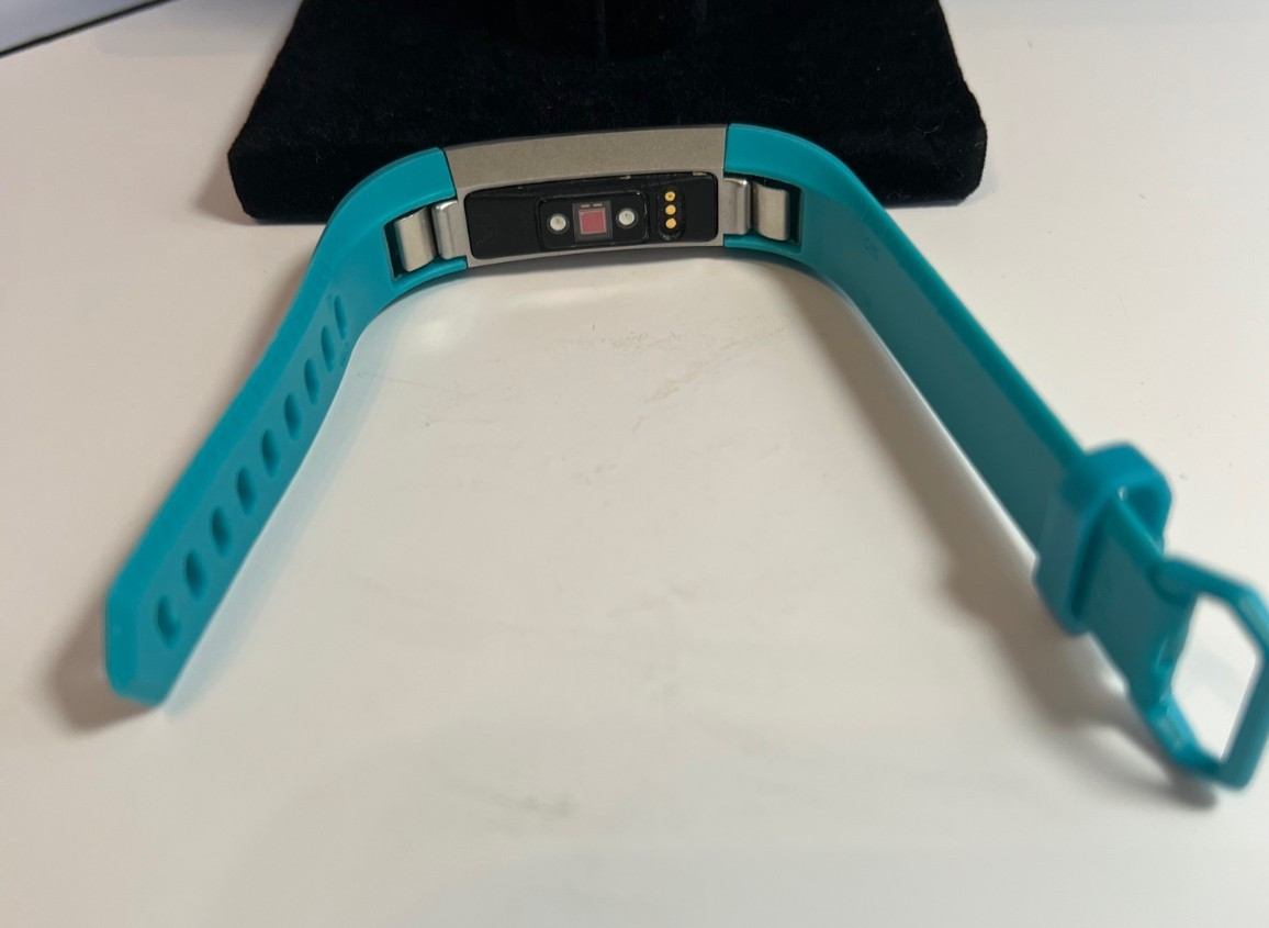 10 Fitbit Wristbands - Alta and Alta HR - Size Small (no tracker - see note ¹ )