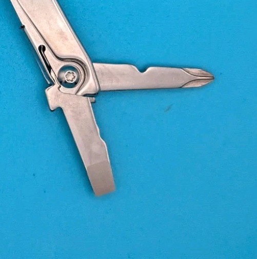 Leatherman Rev 3.8" Multi-Tool, Stainless!