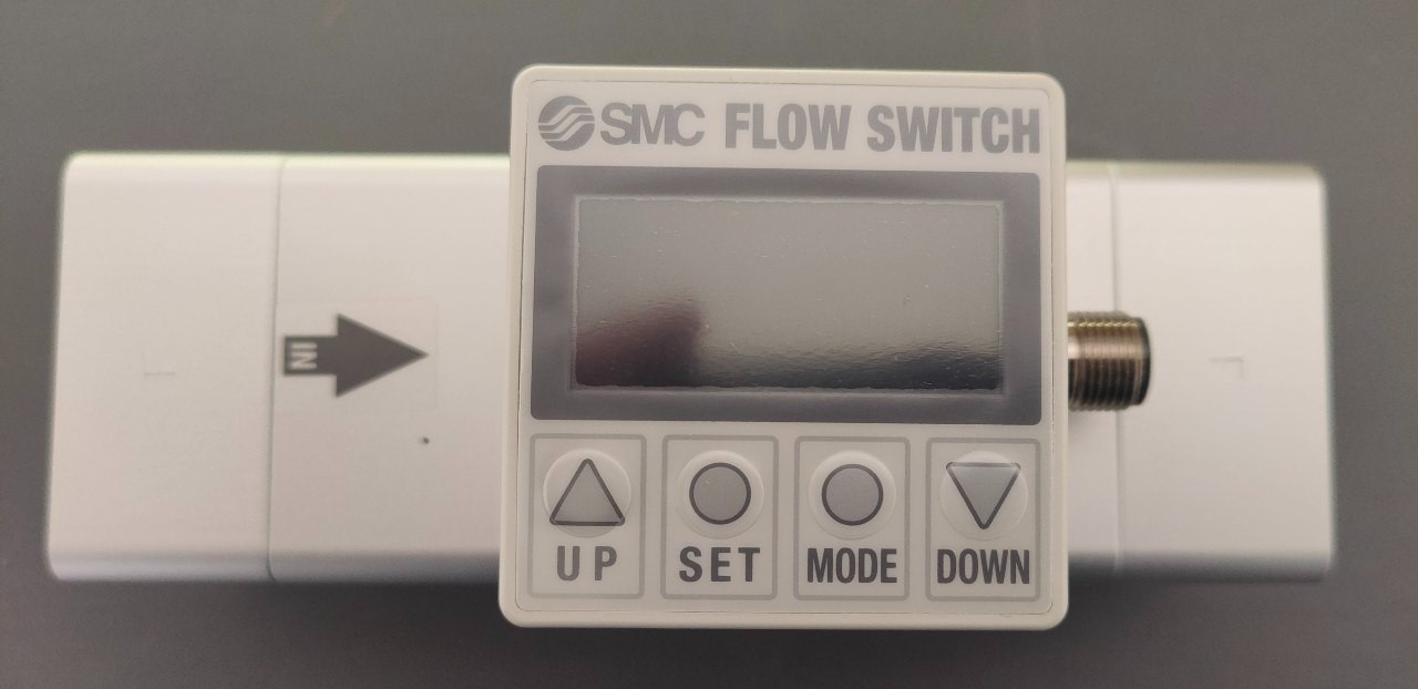 SMC DIGITAL FLOW SWITCH - PF2A703H-F10-69