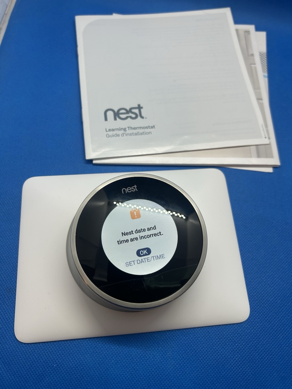 Google Nest Thermostat - Stainless Steel w Base & Mount