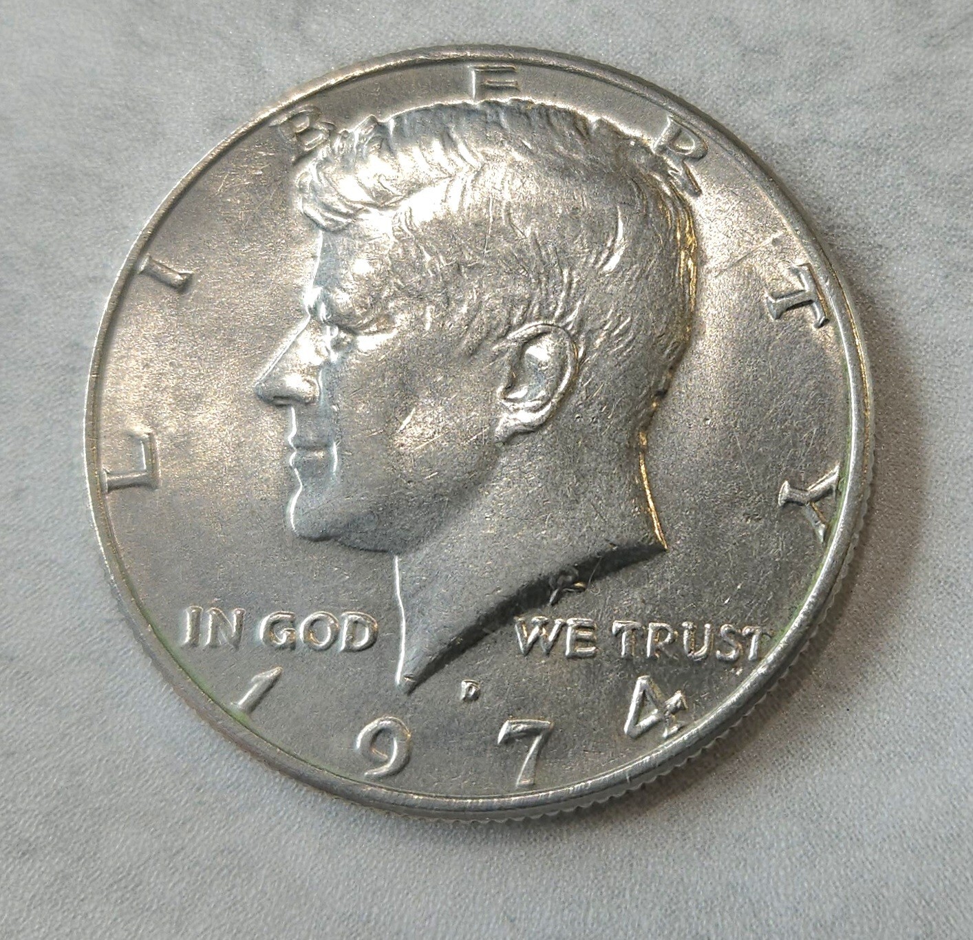 1974-D John F. Kennedy Half Dollar,  UNCIRCULATED, Quick & FREE SHIPPING.
