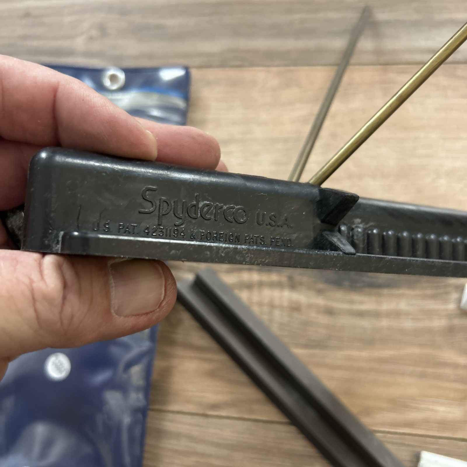 Spyderco Tri-Angle Sharpmaker Knife Sharpening Set- Fine and Medium Grit - 203MF