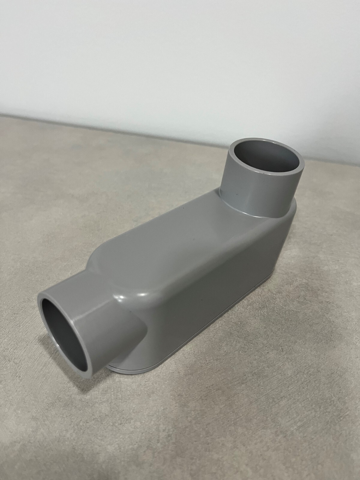 1" Conduit Body LB PVC w Cover & Gasket Sch 40 UL listed 2 pc