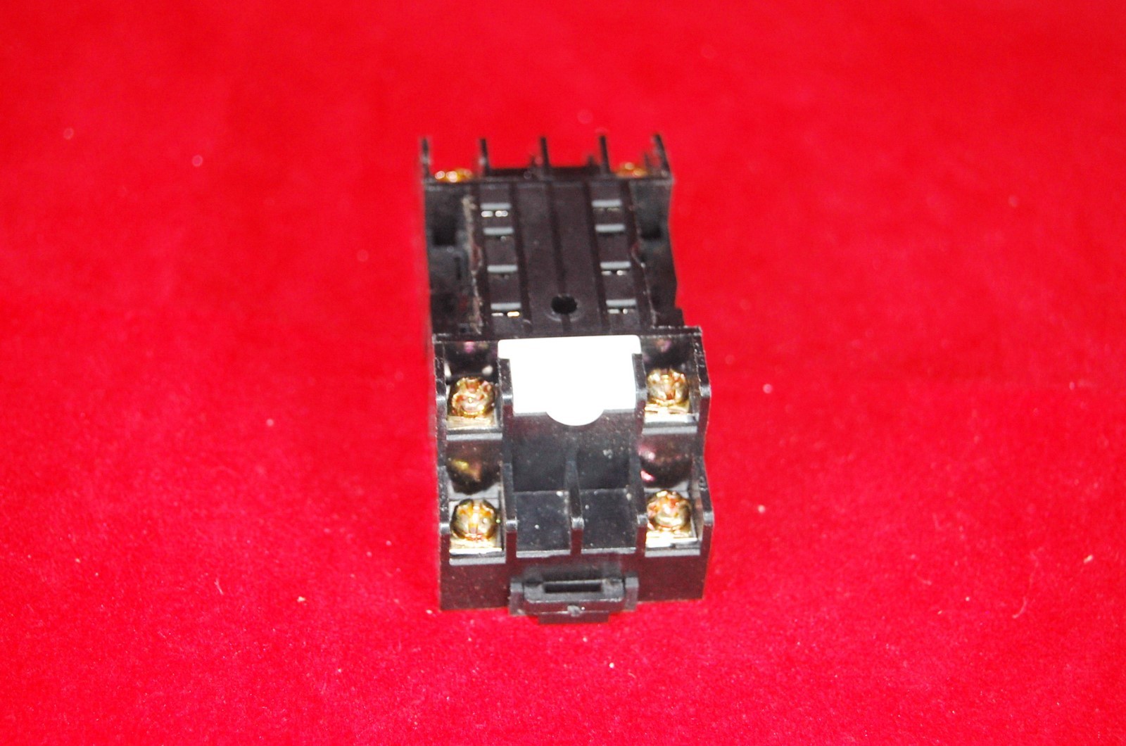 1PC NEW PYF08.5A RELAY SOCKET BASE