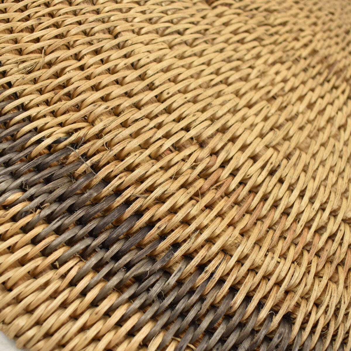 Makenge Flat Wedding Basket Zambia 18 Inch