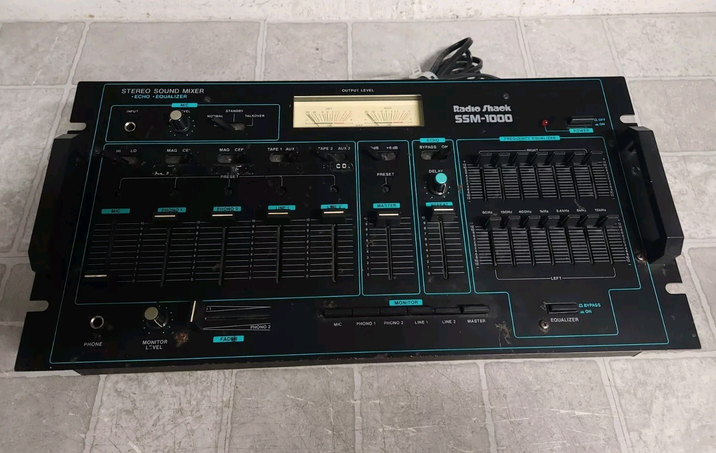 RADIOSHACK SSM-1000 Stereo Sound Mixer Echo Equalizer