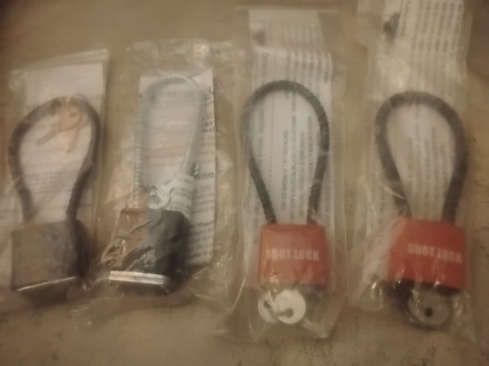 Gun Cable Lock 11” Lot Of 4 Und For Handgun Rifle Or Shogun News W/2 Keys